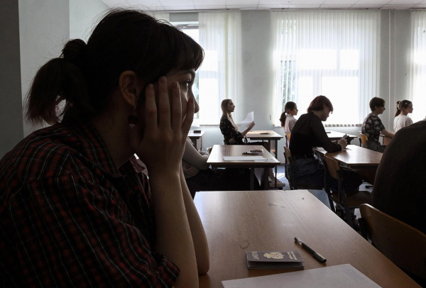 «Не стоит тратить десять лет на учебу» В России меняют систему образования. Чего ждать школьникам?