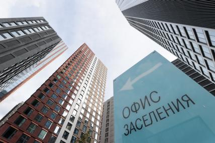 Прибыль 500%: «Почему падают продажи жилья? Потому что компании всё хапают и хапают»