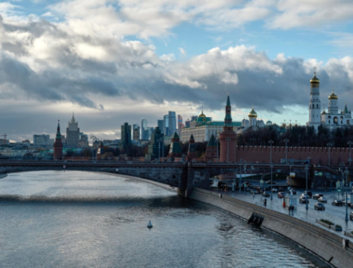 В Москве открыли новую дорогу от улицы Грига до улицы Поляны