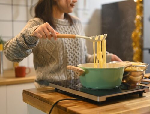 Как быстро сварить вермишель с курицей в одной кастрюле Как быстро сварить вермишель с курицей в одной кастрюле